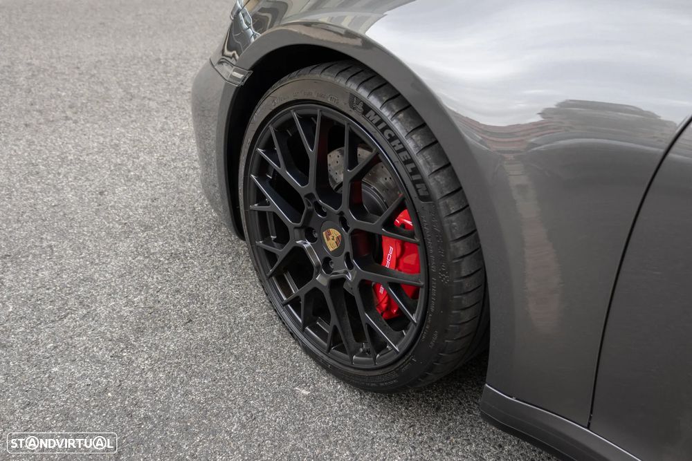 Porsche 911 (992) Carrera S PDK - 4