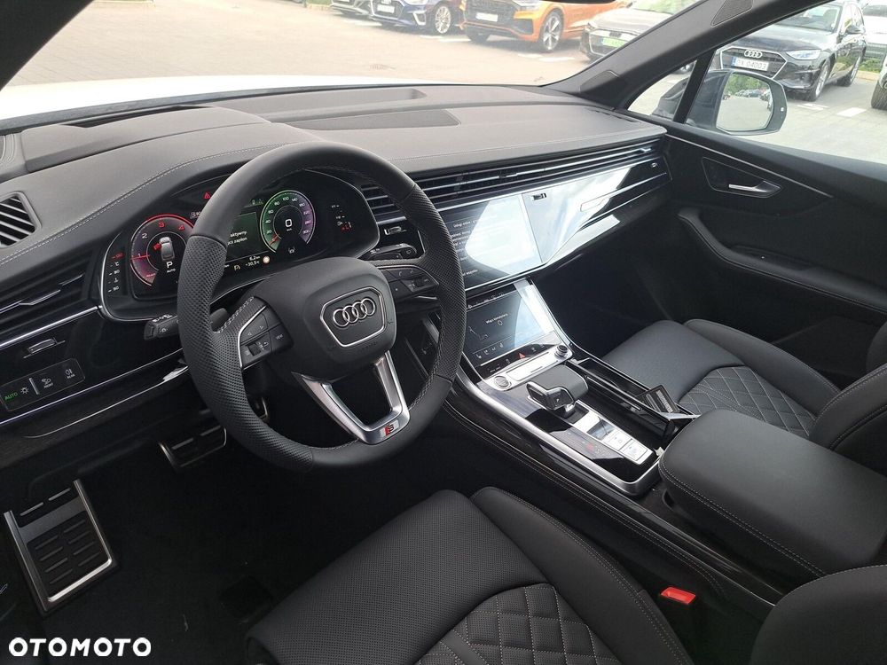 Audi Q7 - 9