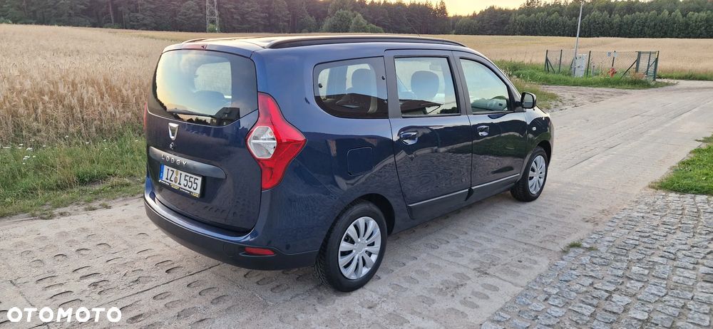 Dacia Lodgy 1.6 SCe Laureate S&S - 13