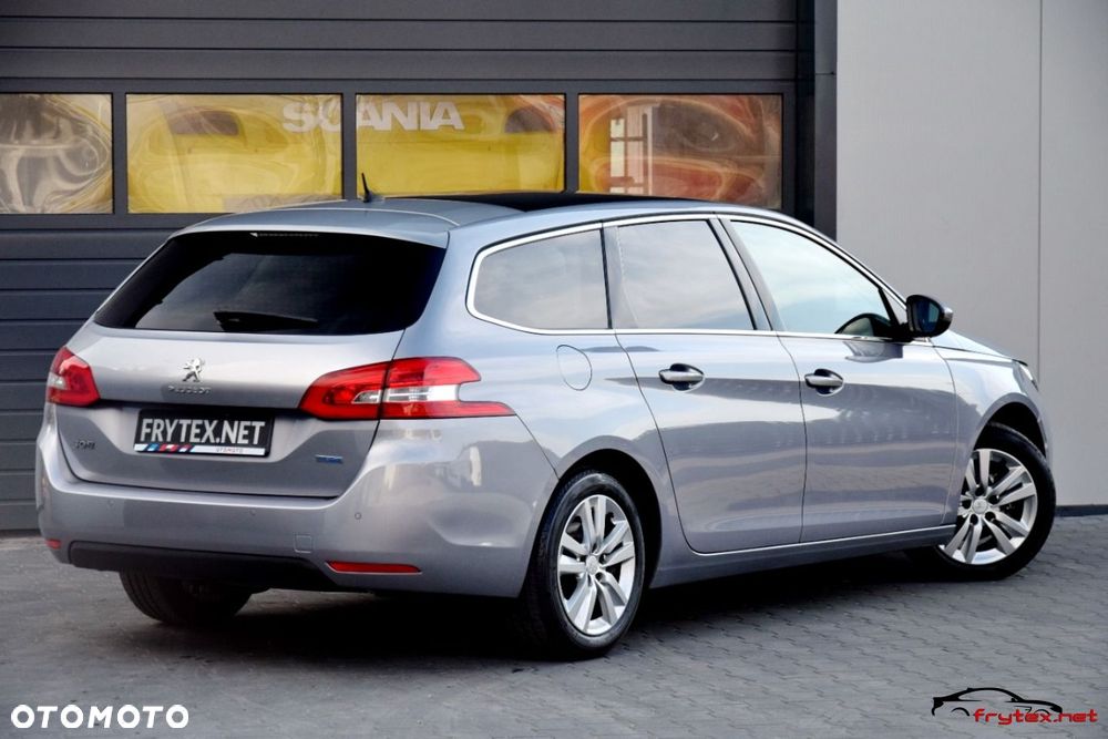 Peugeot 308 - 11