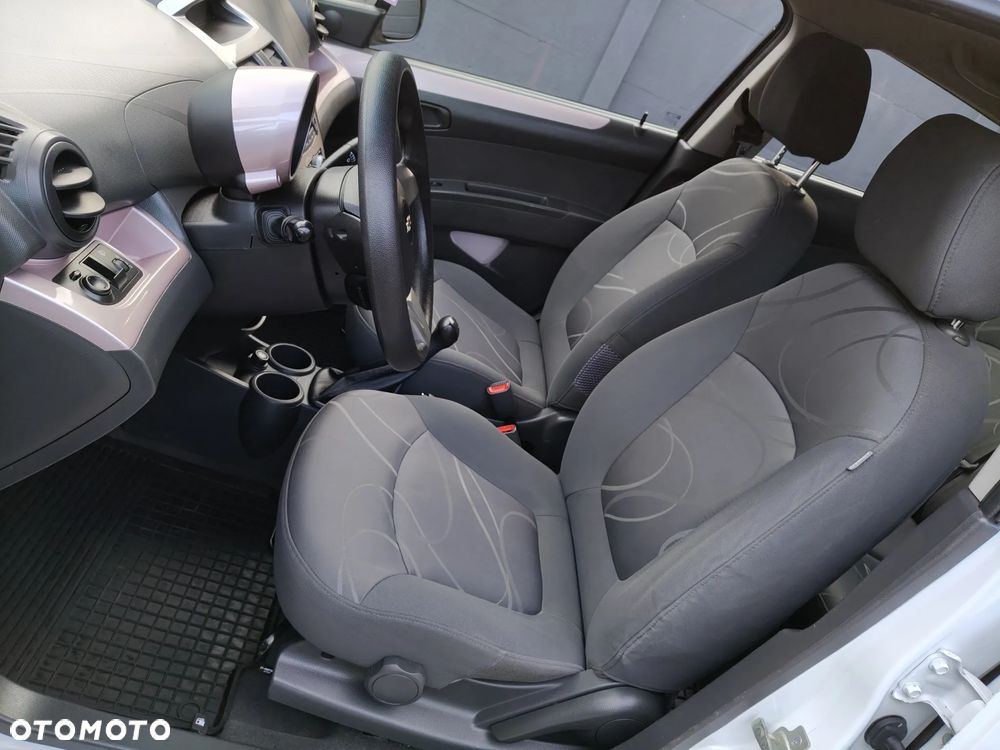 Chevrolet Spark 1.2 LS+ - 21