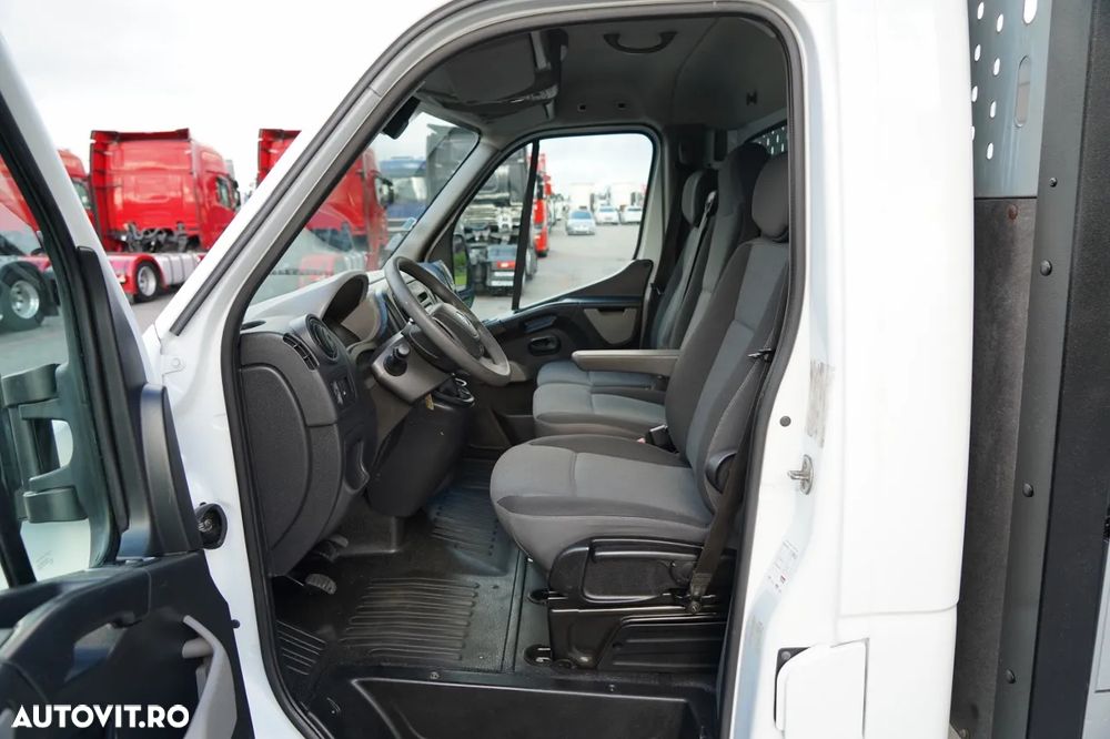 Renault MASTER / CUTIE DE VITEZE 4,5 m / MANUALĂ / DUBL - 22