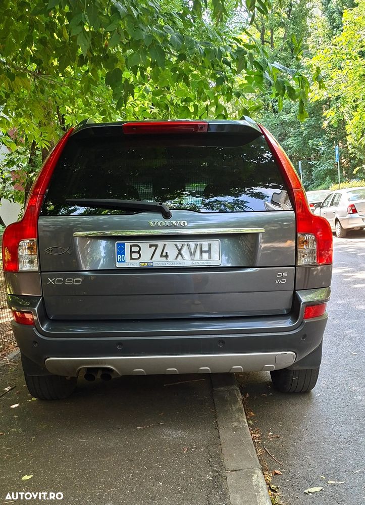Volvo XC 90 D5 Momentum - 9
