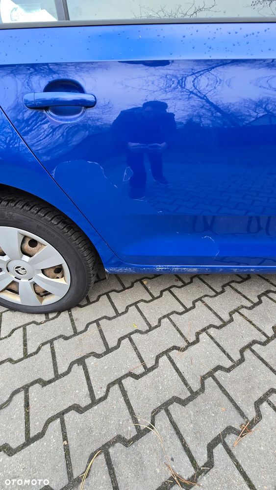 Skoda RAPID 1.0 TSI Active - 6