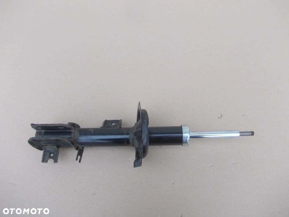Amortyzator prawy przód Suzuki Sx-4 1.6 Japonia - 1