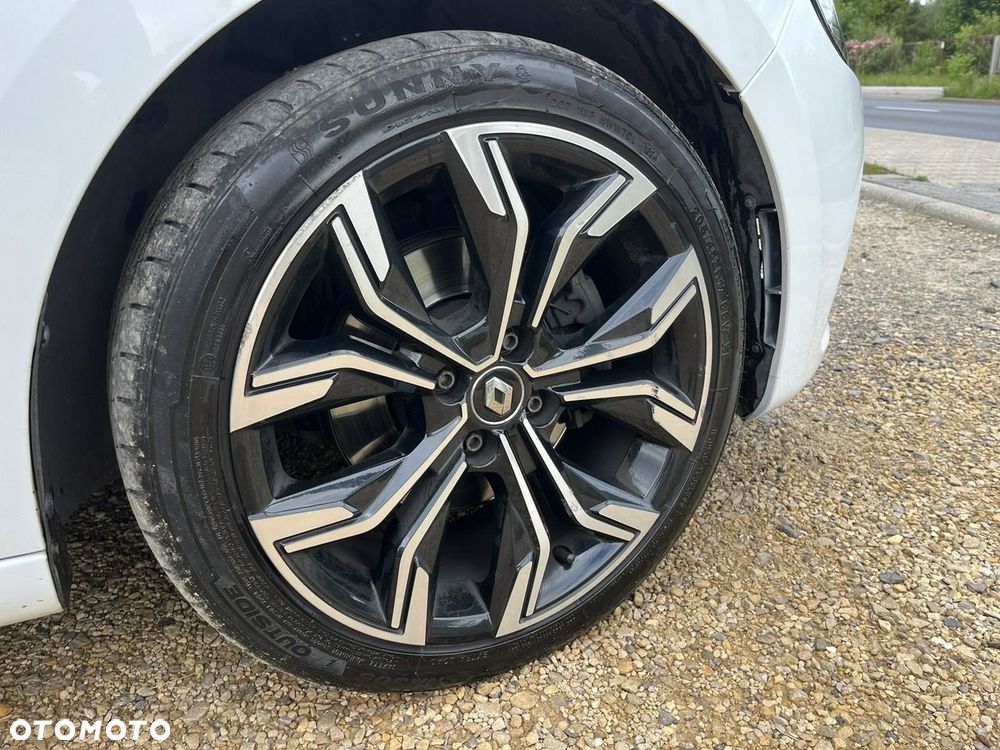 Renault Clio - 12