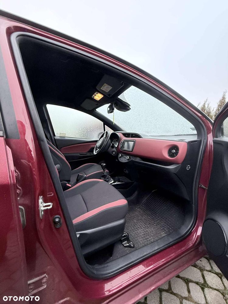 Toyota Yaris - 8
