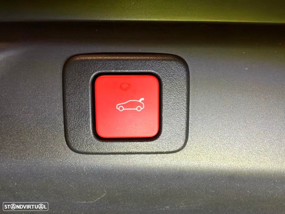 Peugeot 3008 1.2 Hybrid GT e-DCS6 - 16