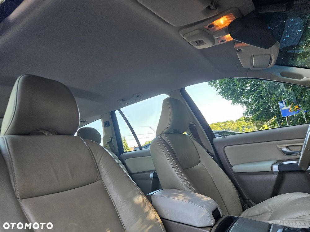 Volvo XC 90 - 12