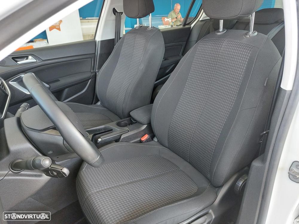 Peugeot 308 1.5 BlueHDi Business Line - 11