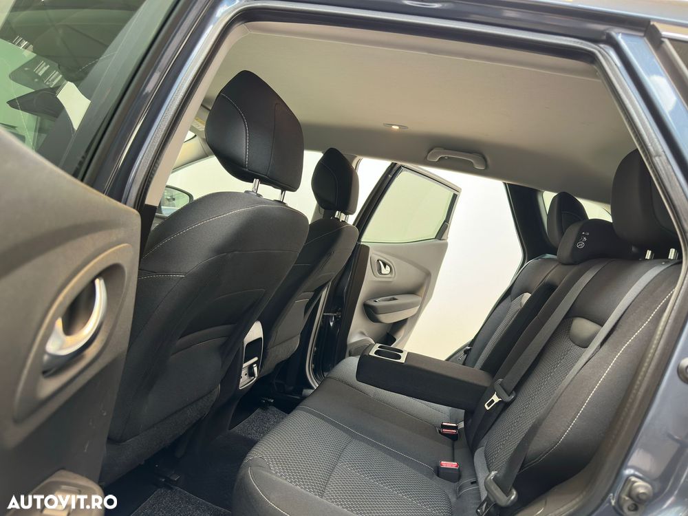 Renault Kadjar BLUE dCi 115 EDC ZEN - 11