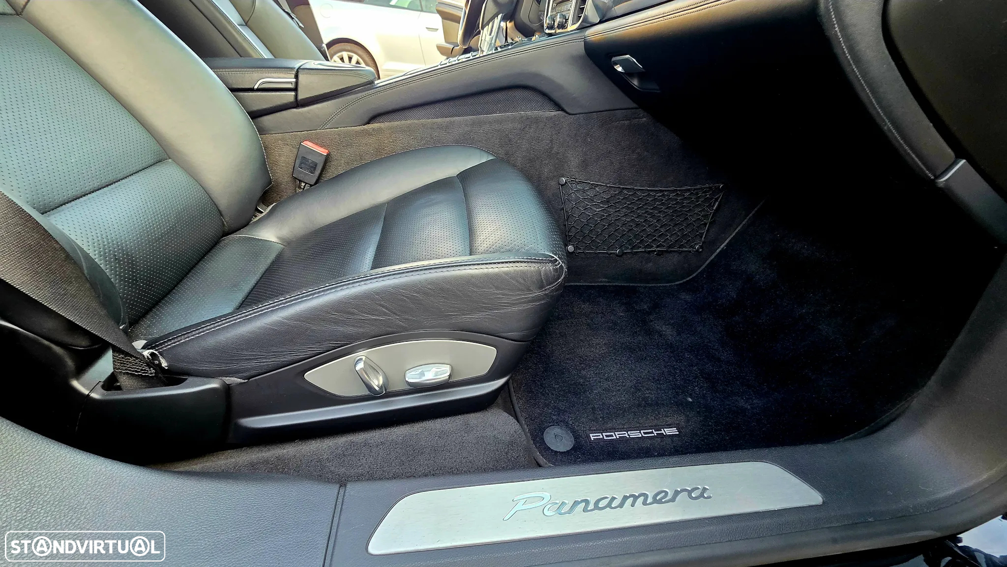 Porsche Panamera Diesel Platinum Edition - 26