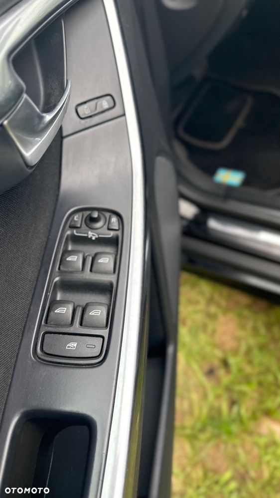 Volvo XC 60 - 16
