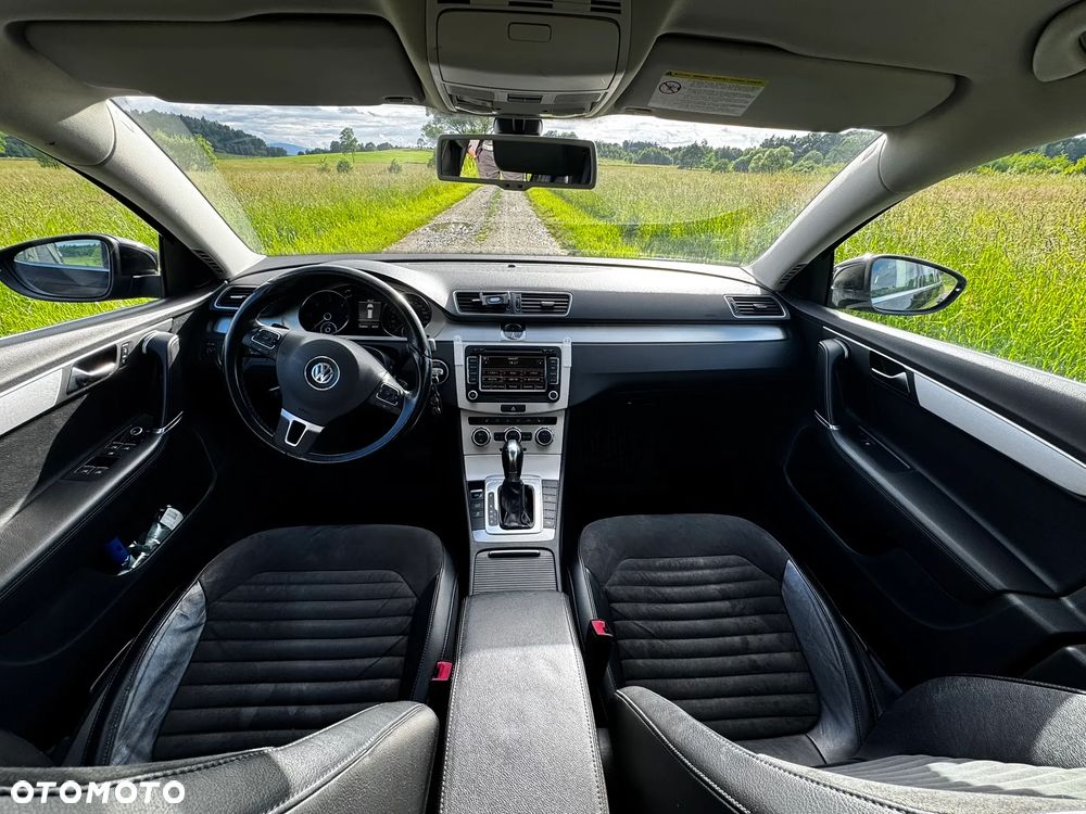 Volkswagen Passat 2.0 TDI Highline DSG - 10