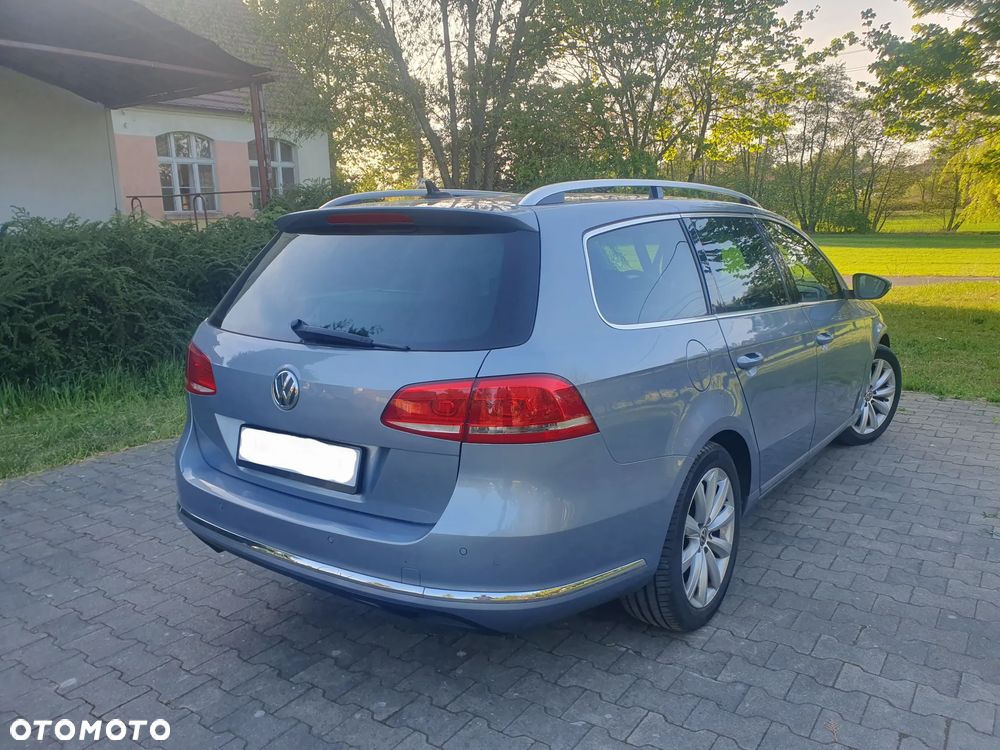Volkswagen Passat 2.0 TDI Comfortline - 15