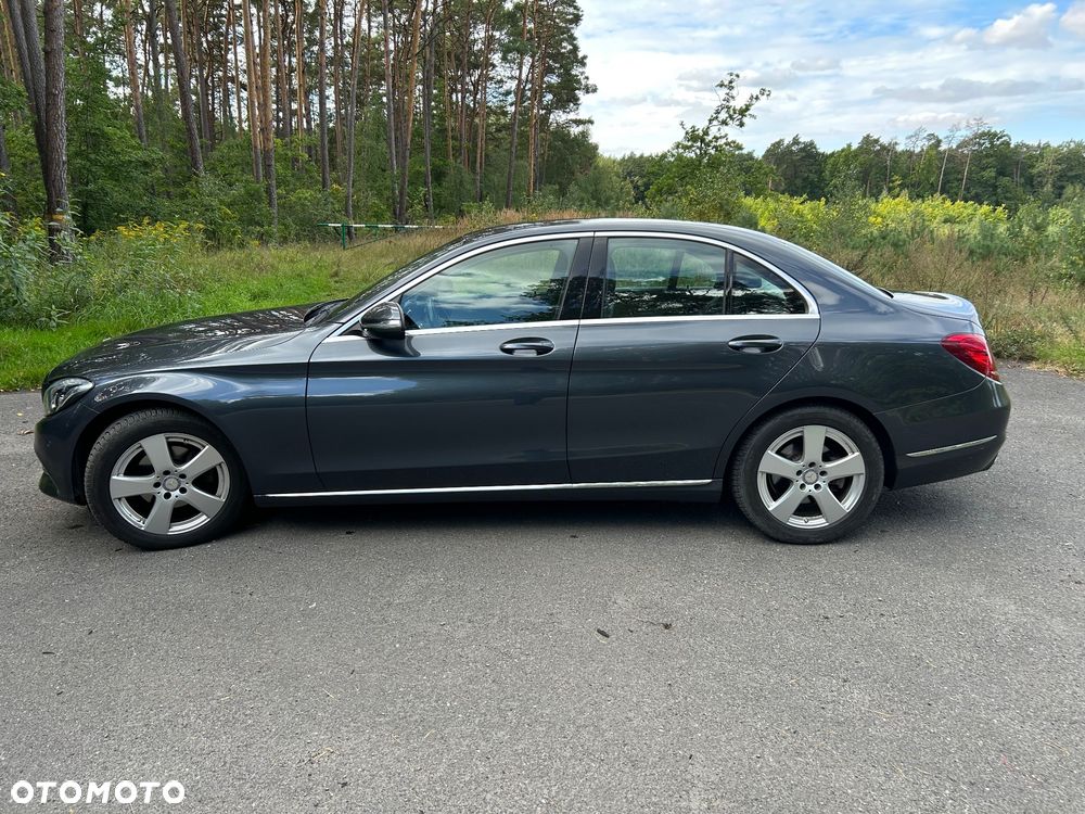 Mercedes-Benz Klasa C 180 CGI BlueEff Avantgarde - 11