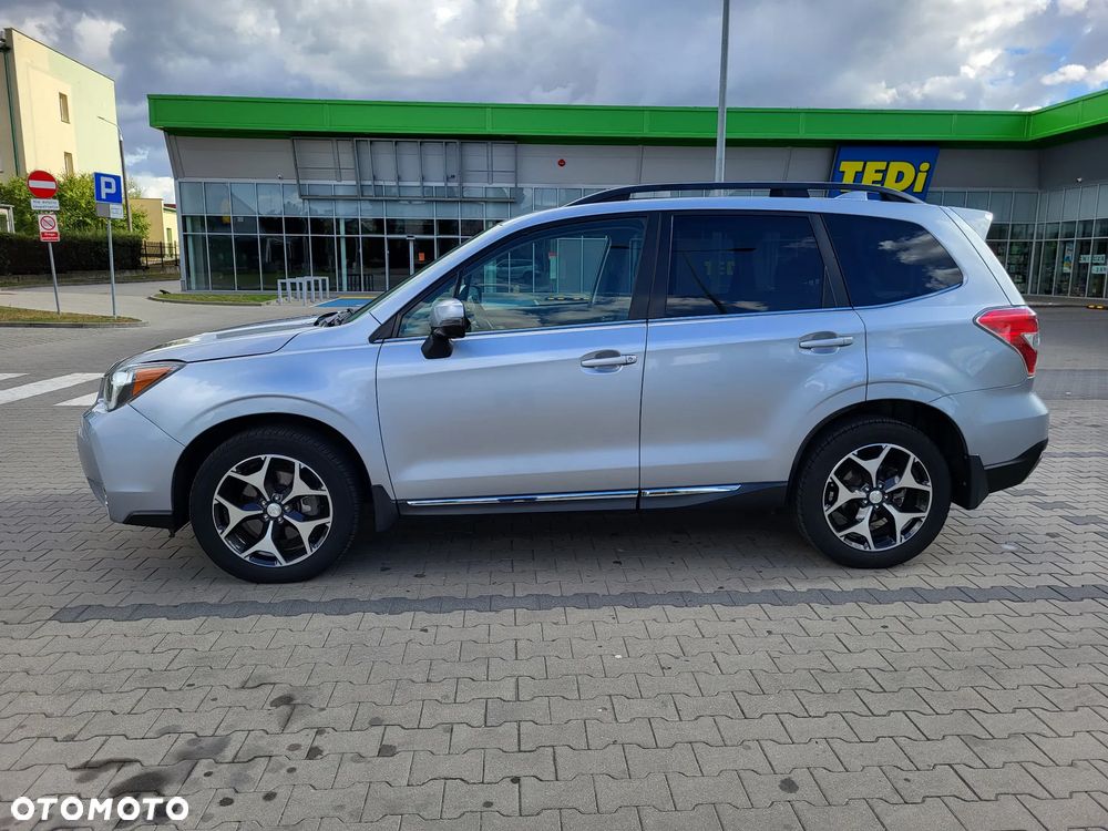 Subaru Forester 2.0 XT Platinum Lineartronic - 2