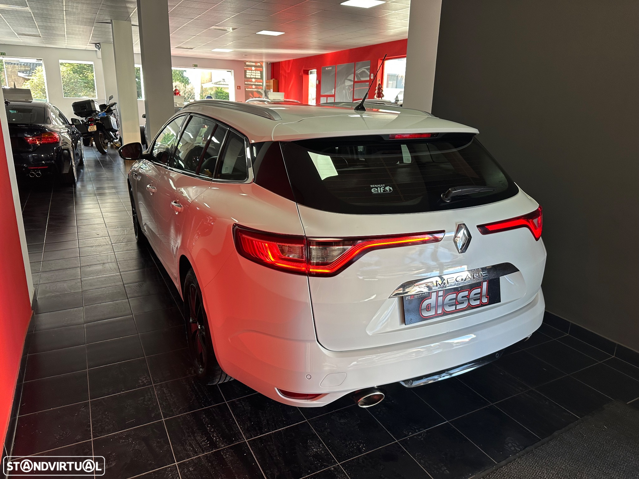 Renault Mégane Sport Tourer ENERGY dCi 110 EDC INTENS - 6