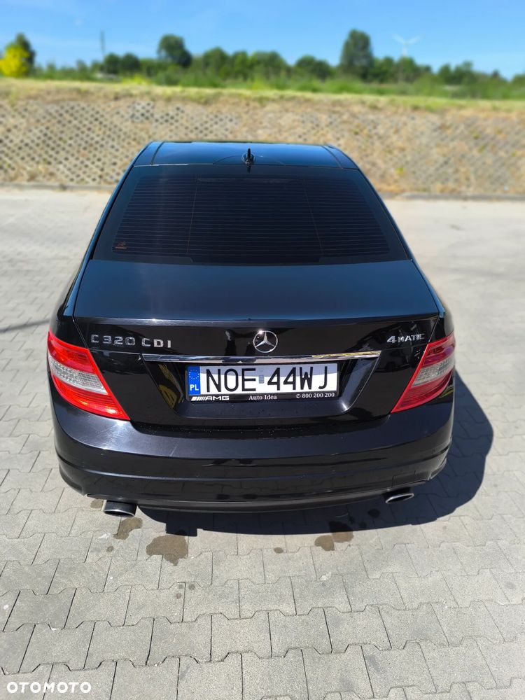 Mercedes-Benz Klasa C 300 CDI 4Matic 7G-TRONIC Avantgarde Edition - 7
