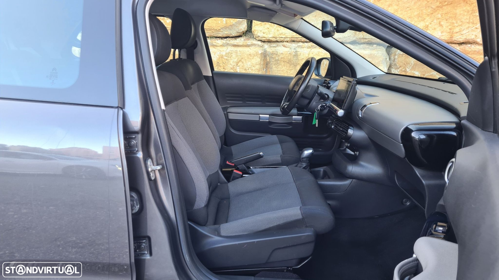Citroën C4 Cactus - 38