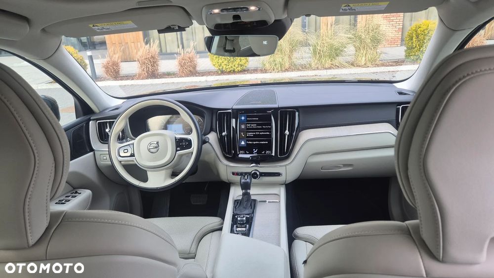Volvo XC 60 T5 AWD Inscription - 2