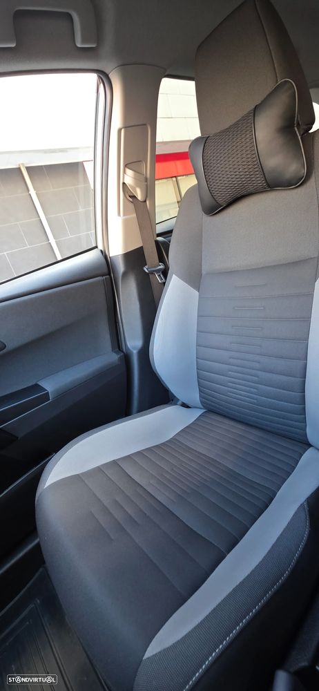 Toyota Auris Touring Sports 1.8 HSD Exclusive+Navi - 16