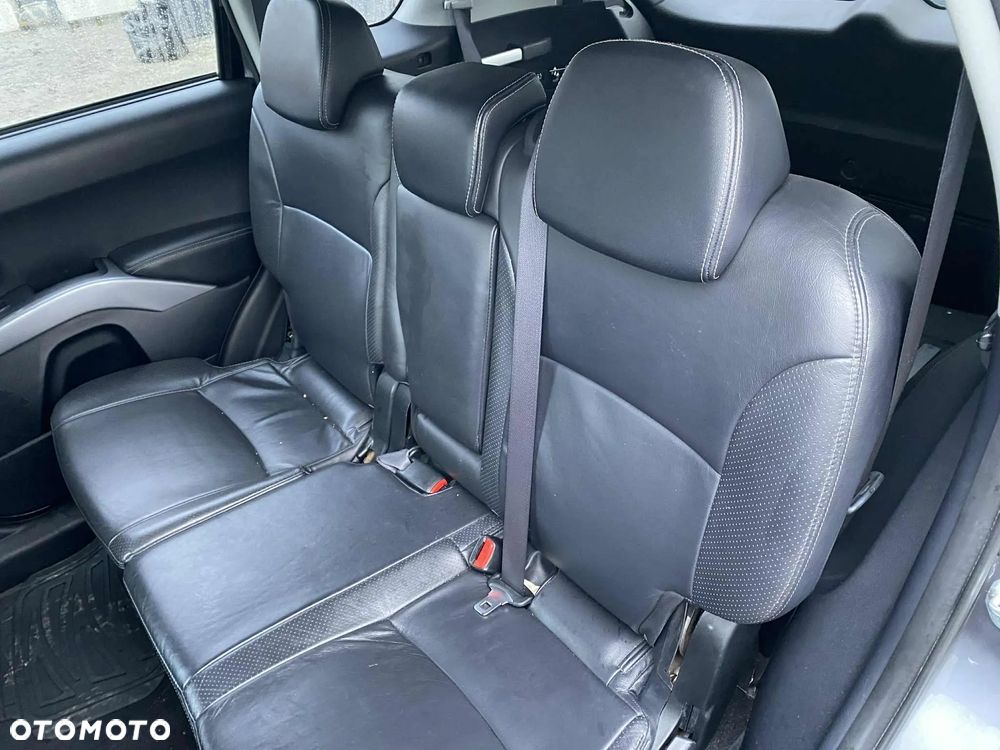 Citroën C-Crosser 2.2 HDi Exclusive - 14