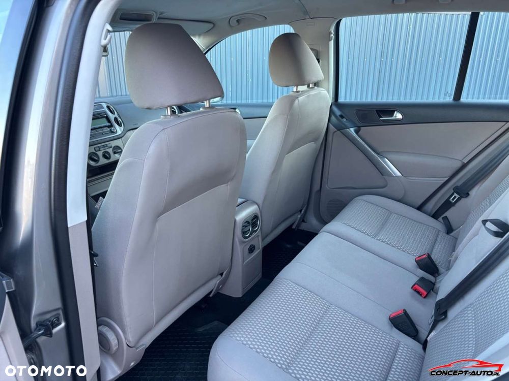 Volkswagen Tiguan - 21