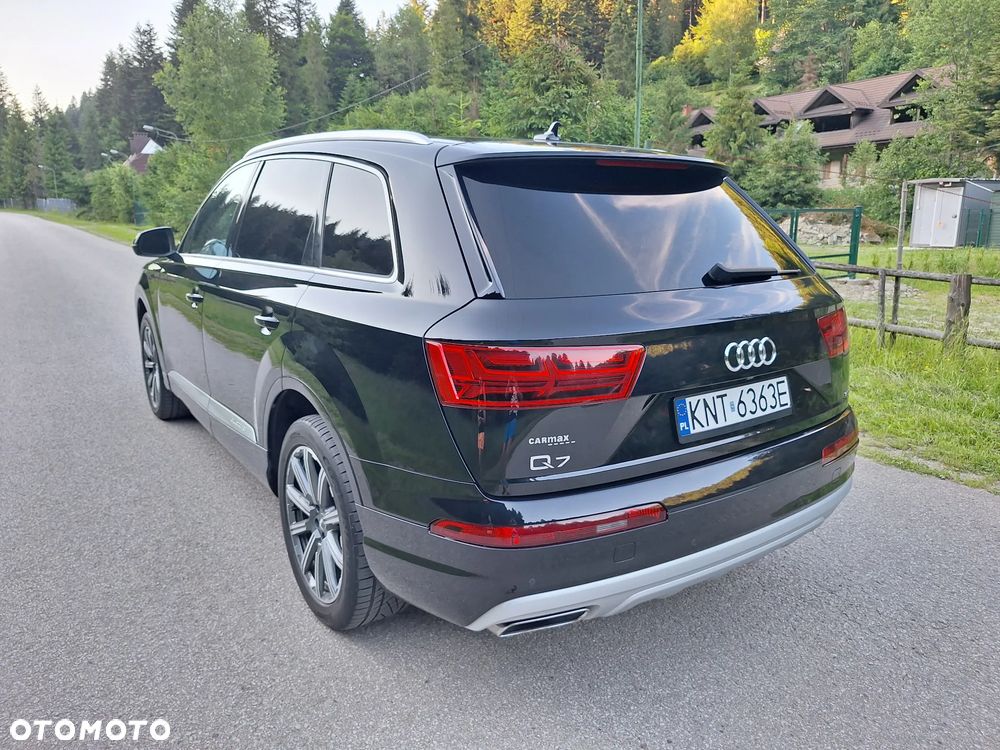 Audi Q7 - 4