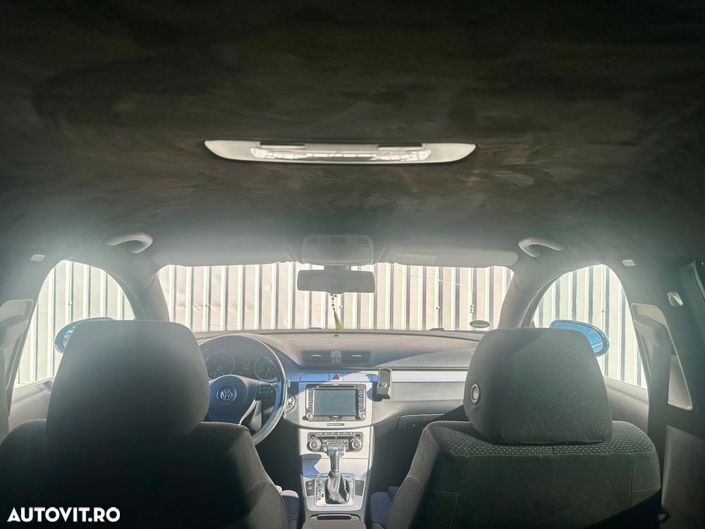 Volkswagen Passat - 14