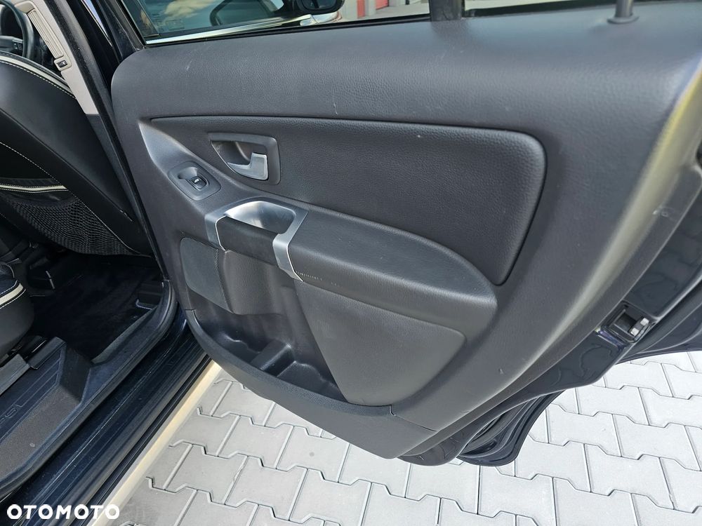 Volvo XC 90 D5 RDesign - 26