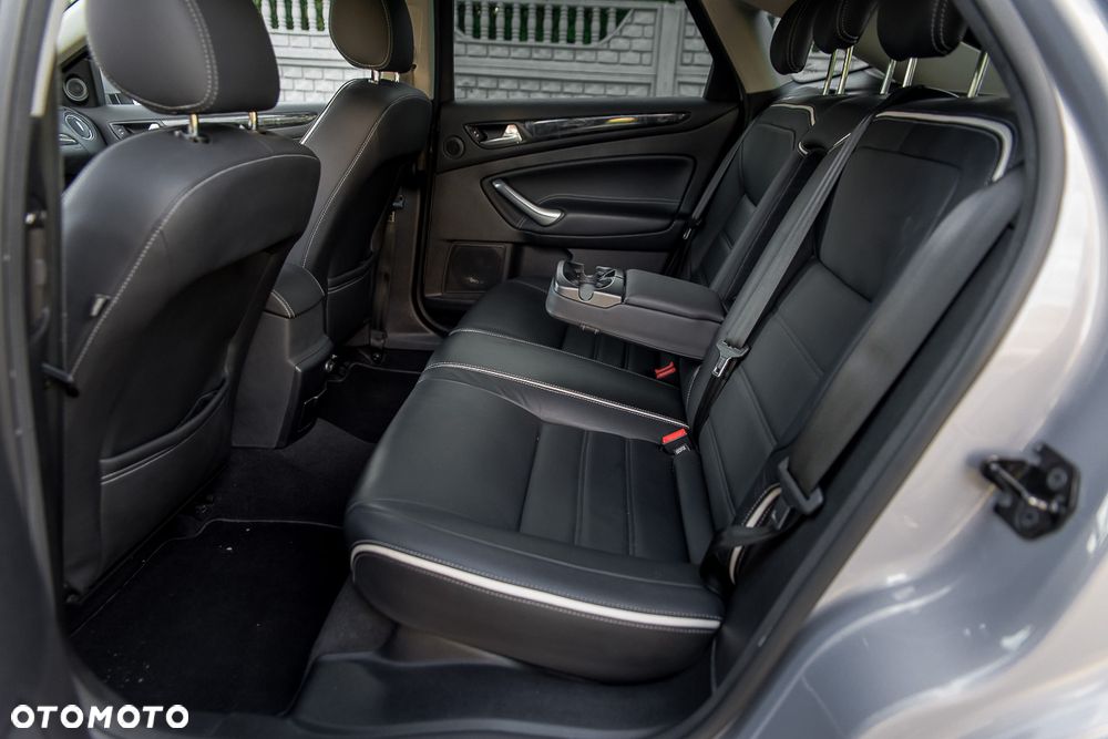 Ford Mondeo 2.0 TDCi Gold X - 6