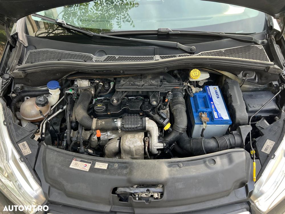 Peugeot 208 1.6 BlueHDi FAP Style - 5