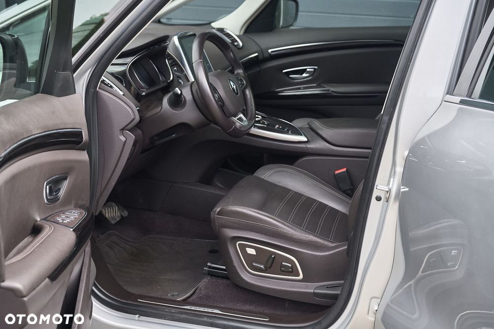 Renault Espace 1.6 dCi Energy Magnetic EDC 7os - 14