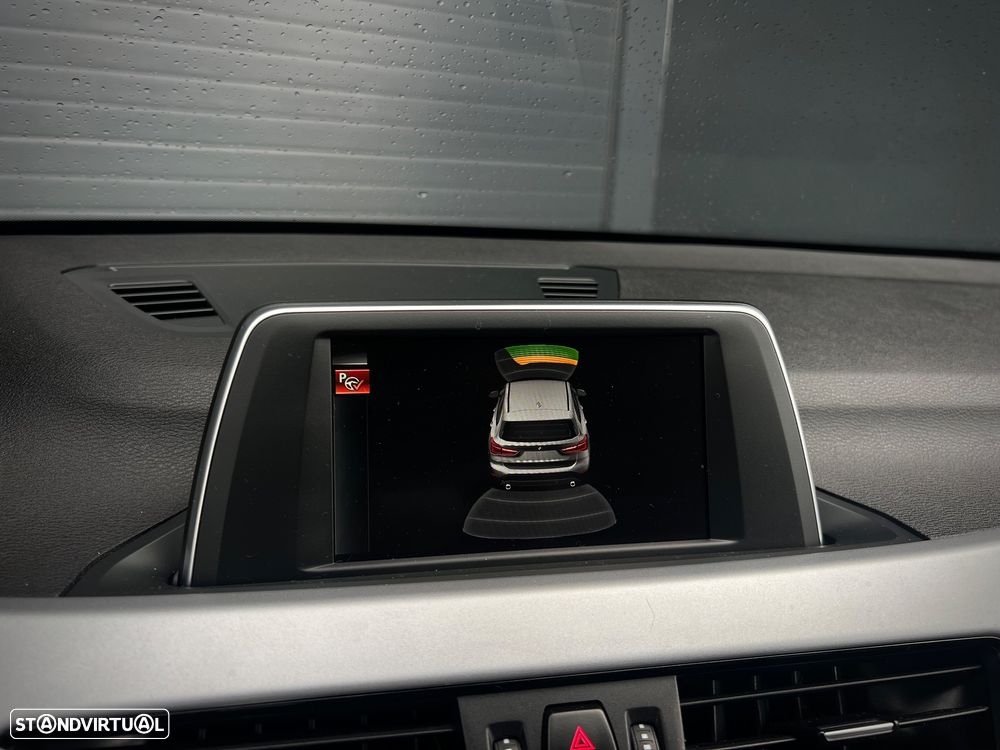 BMW X1 16 d sDrive Line Sport - 17