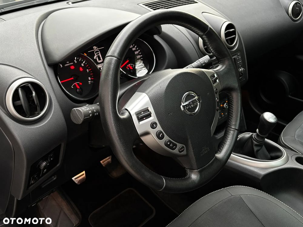 Nissan Qashqai+2 2.0 tekna - 35