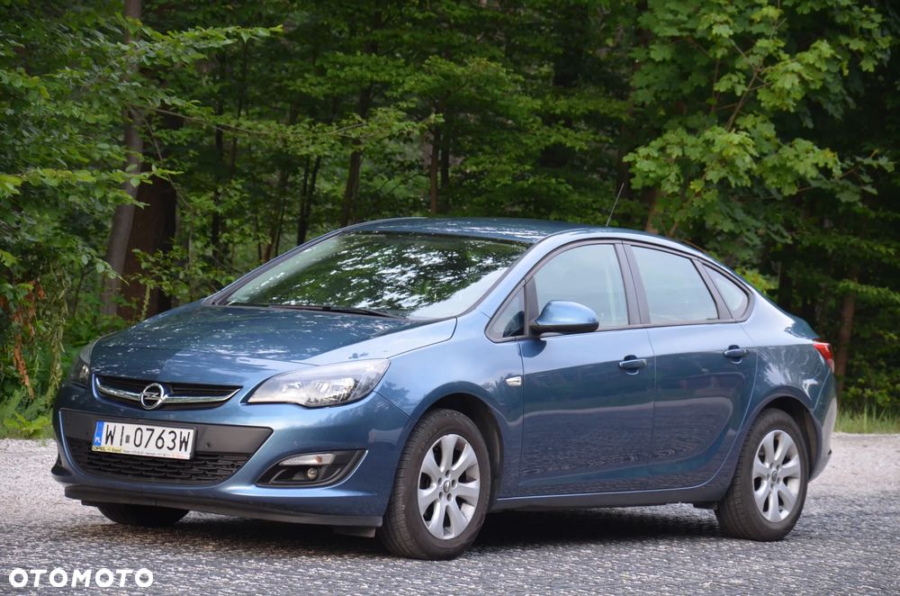 Opel Astra 1.6 Active - 1