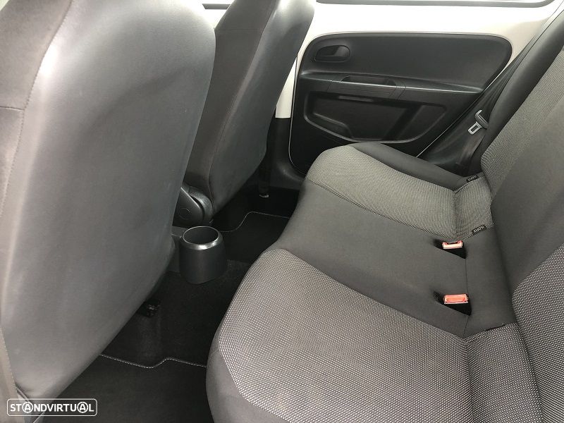 VW Up! 1.0 BlueMotion Move - 16