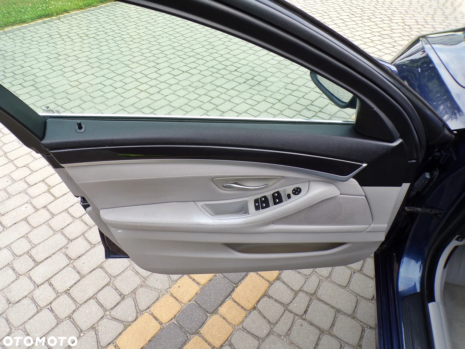 BMW Seria 5 520d Touring - 17