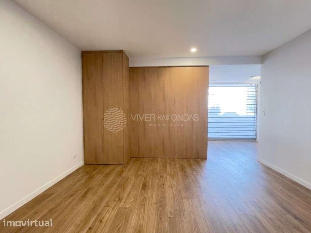 Apartamento T3, totalmente Renovado, em Vila das Aves. - Grande imagem: 3/28