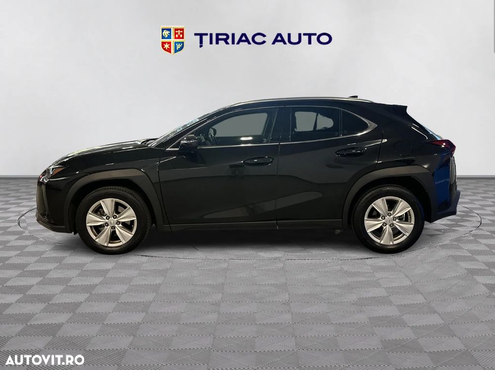 Lexus UX ver-250h - 2