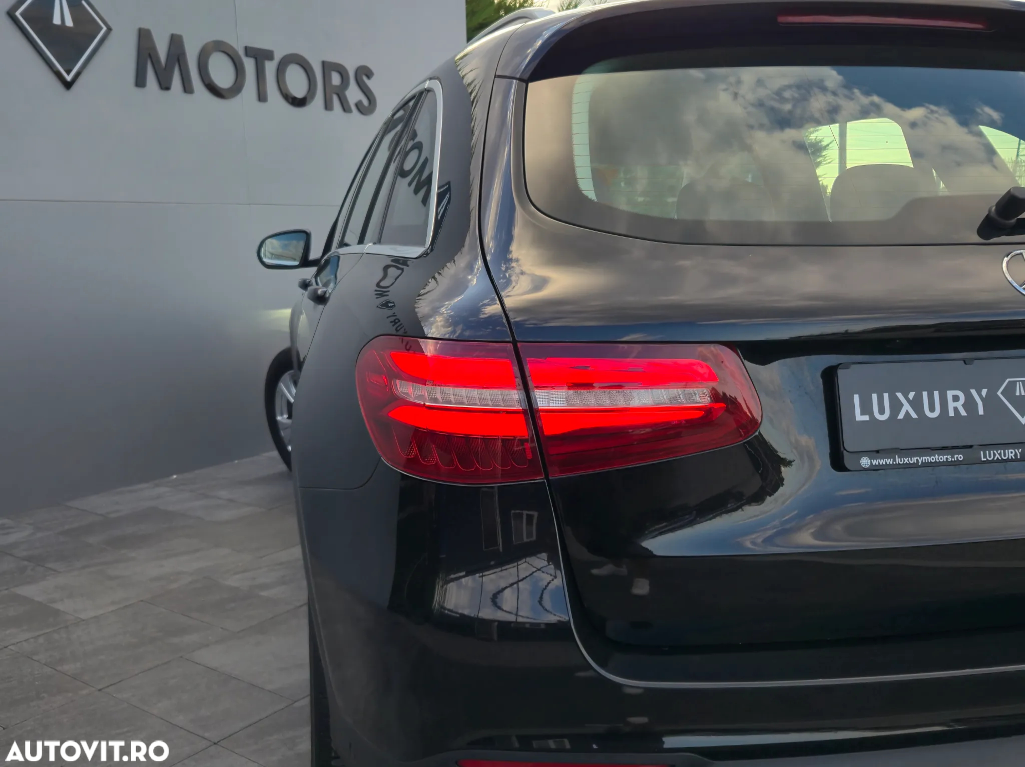 Mercedes-Benz GLC 220 d 4Matic 9G-TRONIC Exclusive - 30