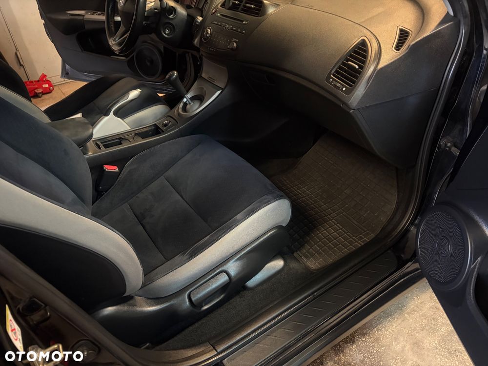 Honda Civic 1.4 Base - 17