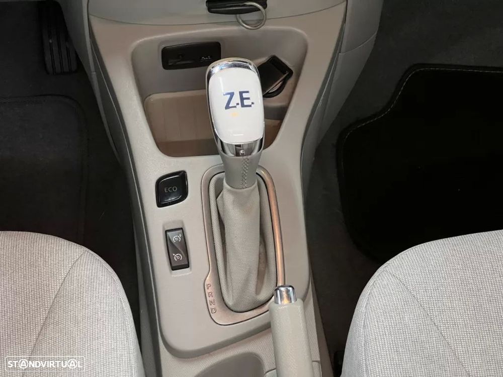 Renault Zoe (c/ Bateria) 41 kwh Intens - 30