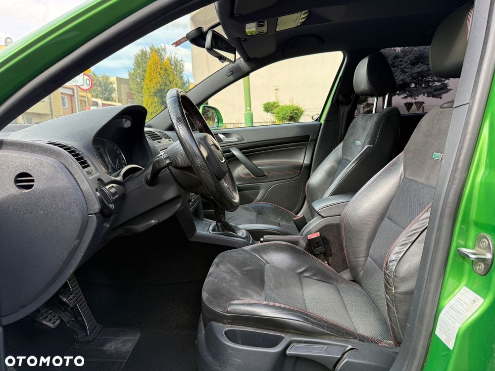 Skoda Octavia 2.0 TDI DPF RS - 15