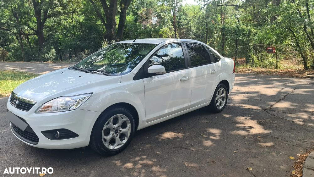 Ford Focus 1.6 Ti-VCT Titanium - 6