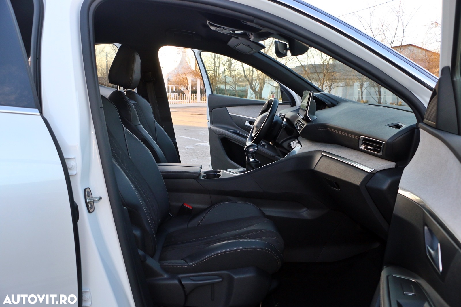 Peugeot 3008 1.5 BlueHDI S&S GT-Line - 18