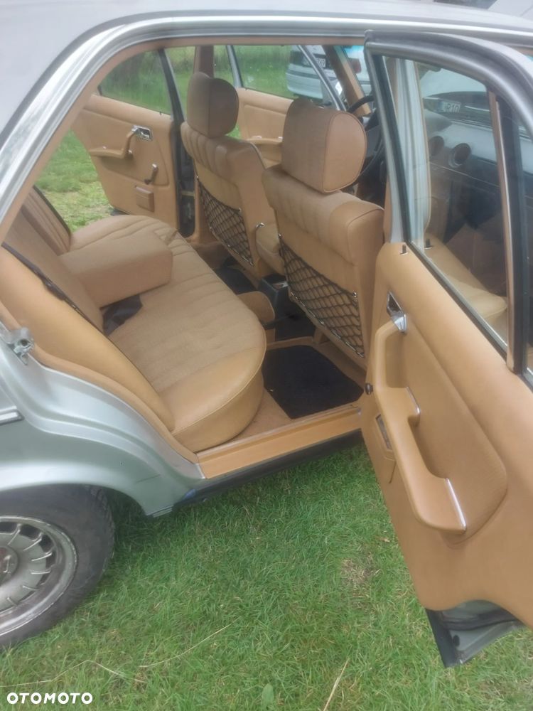 Mercedes-Benz W123 - 9