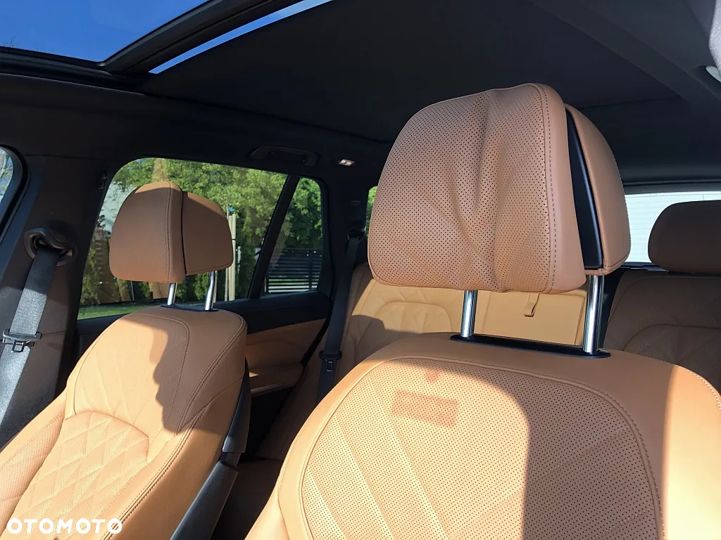 BMW X5 xDrive40i - 37