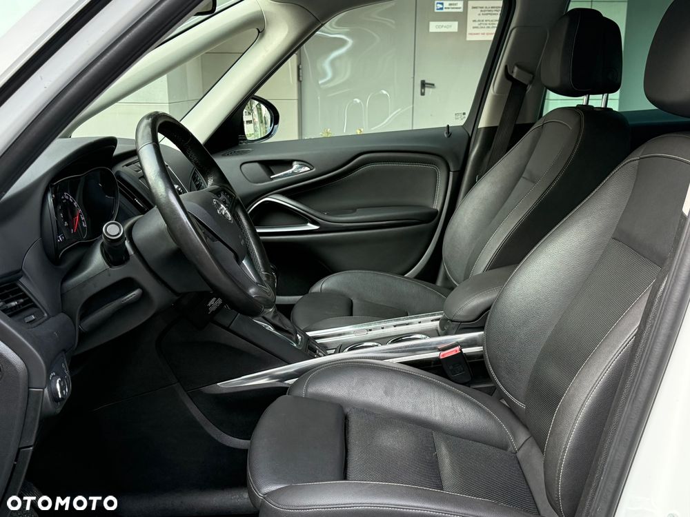Opel Zafira - 11